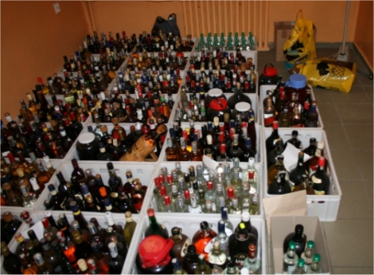 Nielegalny alkohol Leszno - Policja/Leszno
