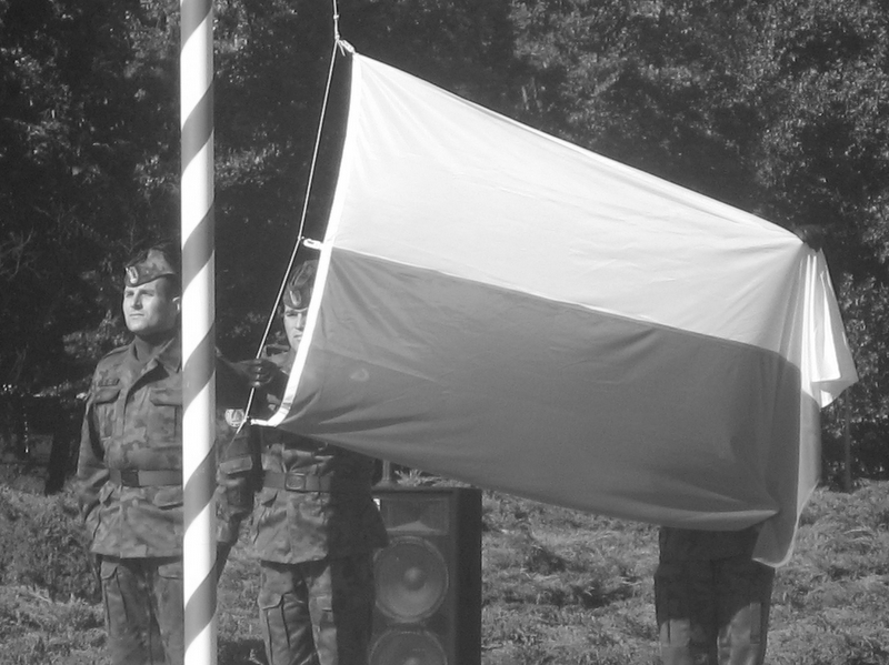 Flaga b-cz - żałoba - Radio Merkury