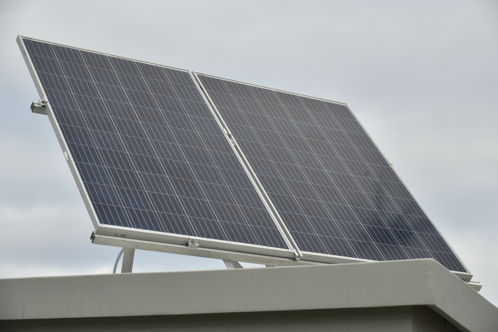 panele fotowoltaiczne fotowoltaika - Wojtek Wardejn - Radio Poznań