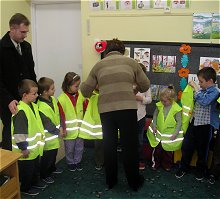 Odblaskowe kamizelki - Archiwum Radia Merkury