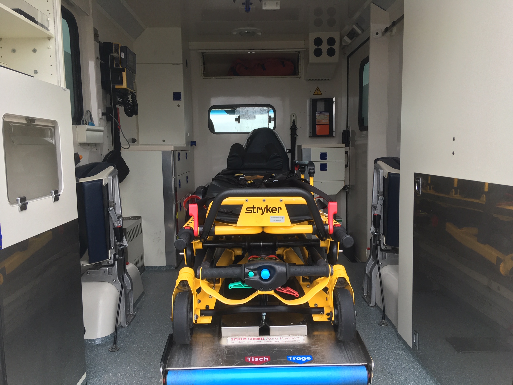 karetka dla lwowa  - Jacek Marciniak