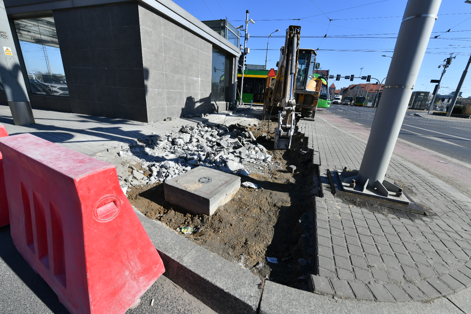 kaponiera remont  - Wojtek Wardejn