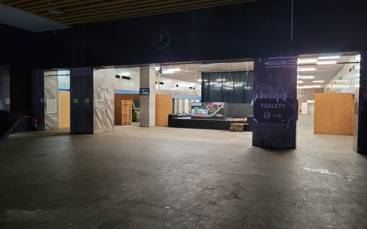 stary dworzec poznań wojewoda uchodźcy - WUW