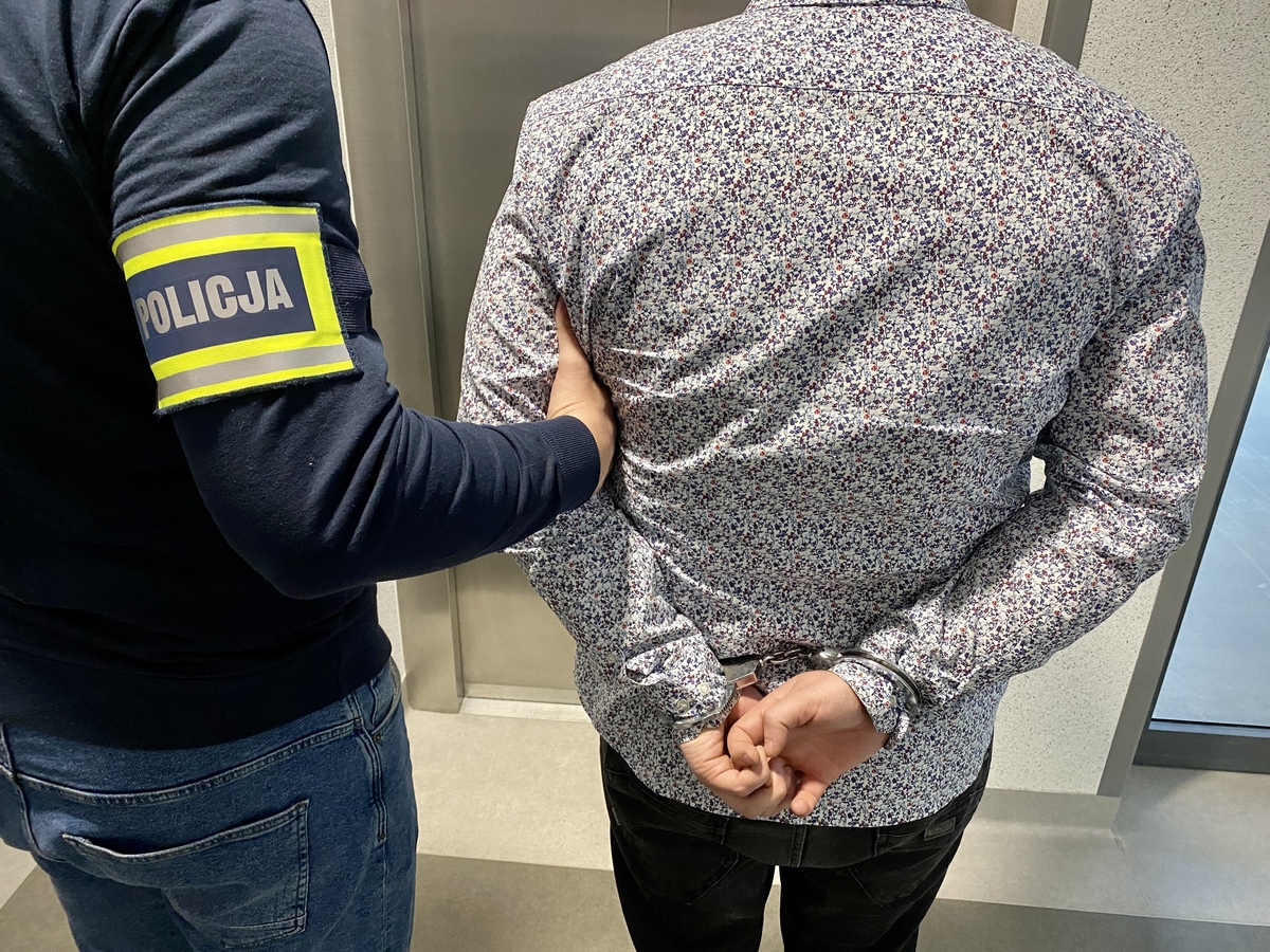 internetowi oszuści piła - KPP Piła