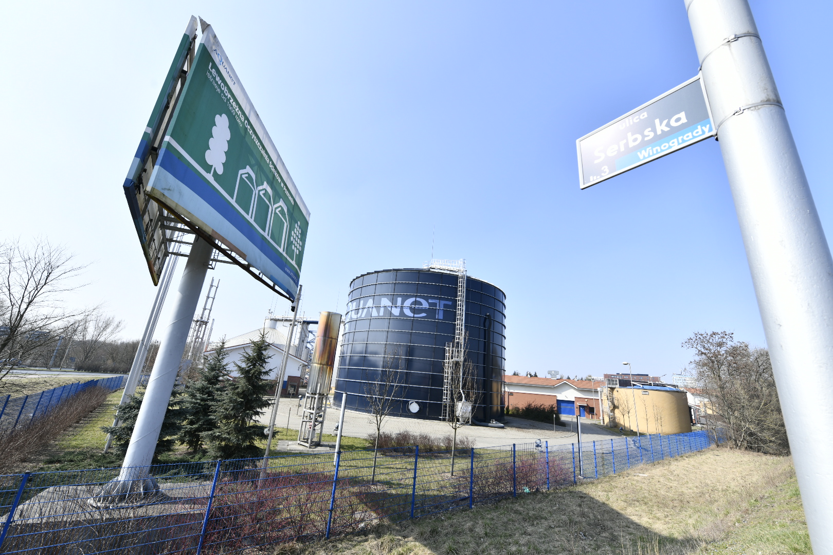 Awaria w oczyszczalni ścieków przy ulicy Serbskiej - Wojtek Wardejn - Radio Poznań