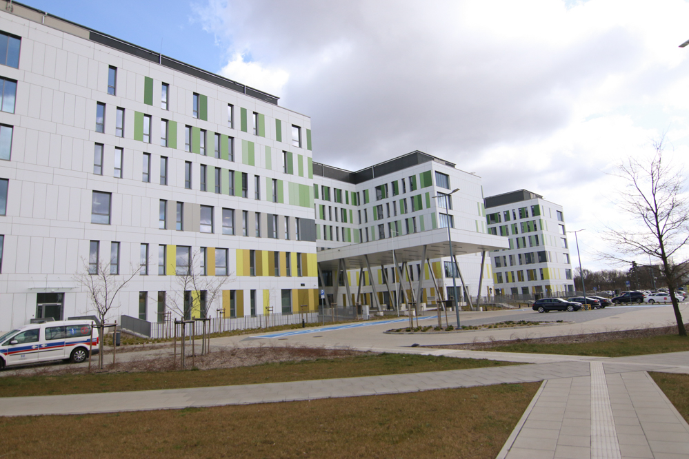 Wielkopolskie Centrum Zdrowia Dziecka  - Leon Bielewicz  - Radio Poznań