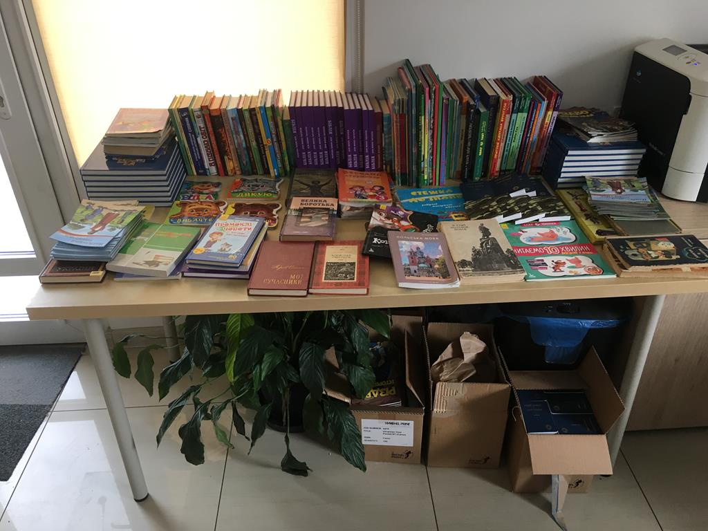 punkt bookcrossingowy dla Ukraińców leszno - Jacek Marciniak