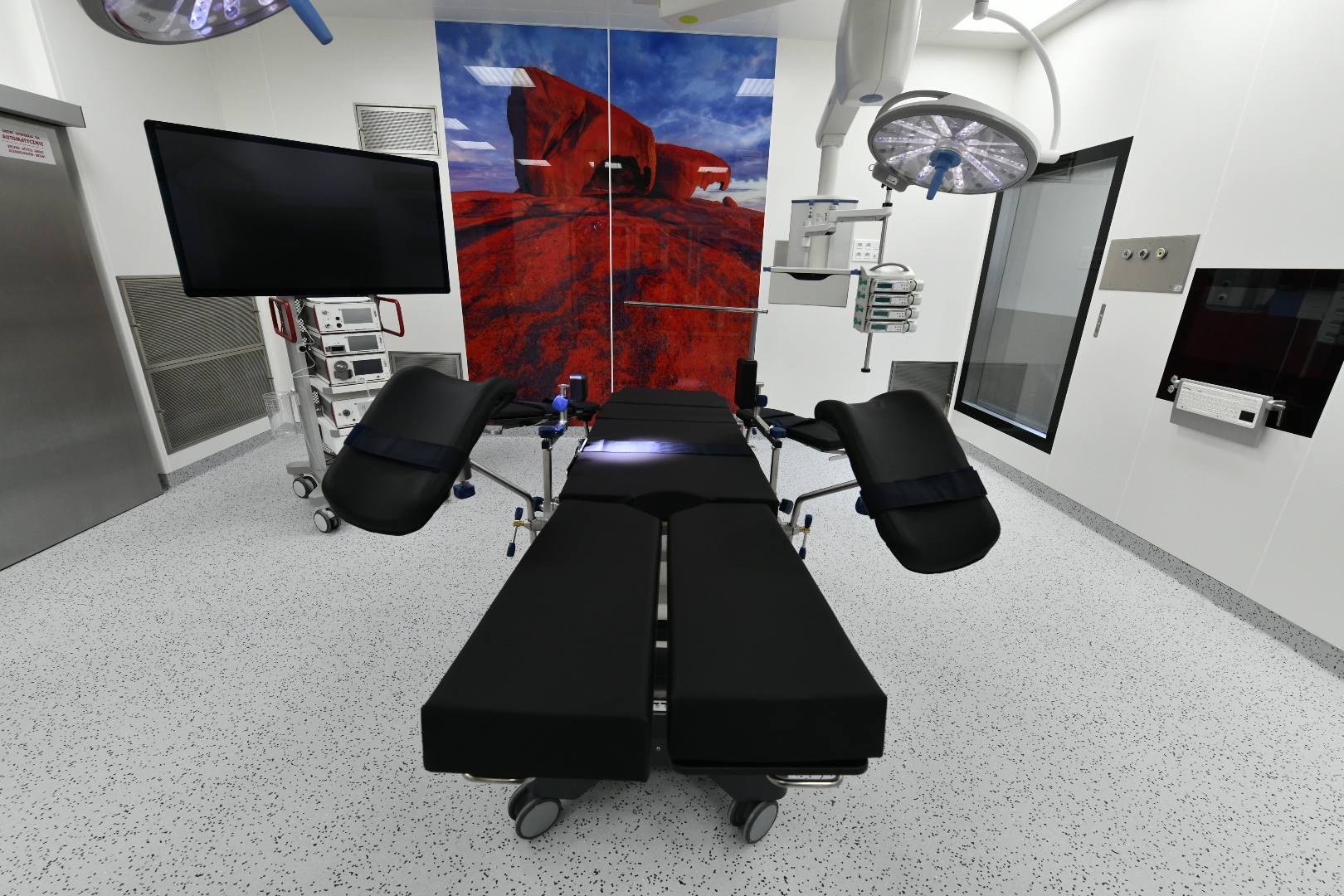 szpital hcp nowy oddział - Wojtek Wardejn - Radio Poznań