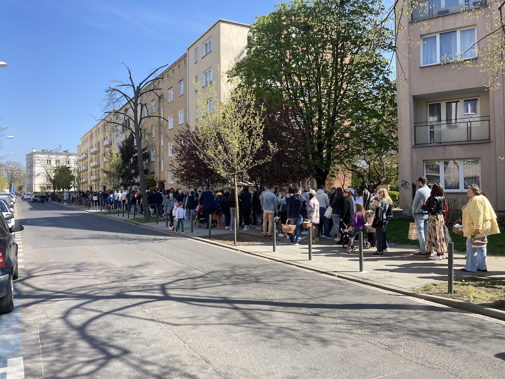 cerkiew kolejka - Adam Michalkiewicz - Radio Poznań