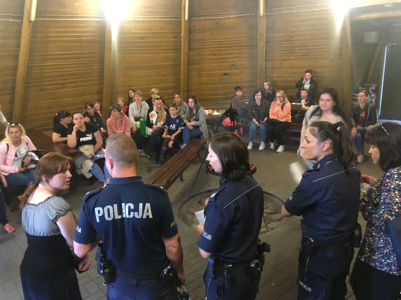 policyjna pogadanka dla ukrainek łękno - Rafał Regulski - Radio Poznań