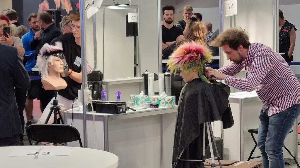 Targi fryzjersko-kosmetyczne - Magdalena Konieczna  - Radio Poznań