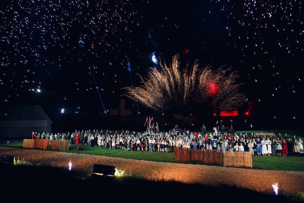 Orzeł i krzyż 2022 - Organizator