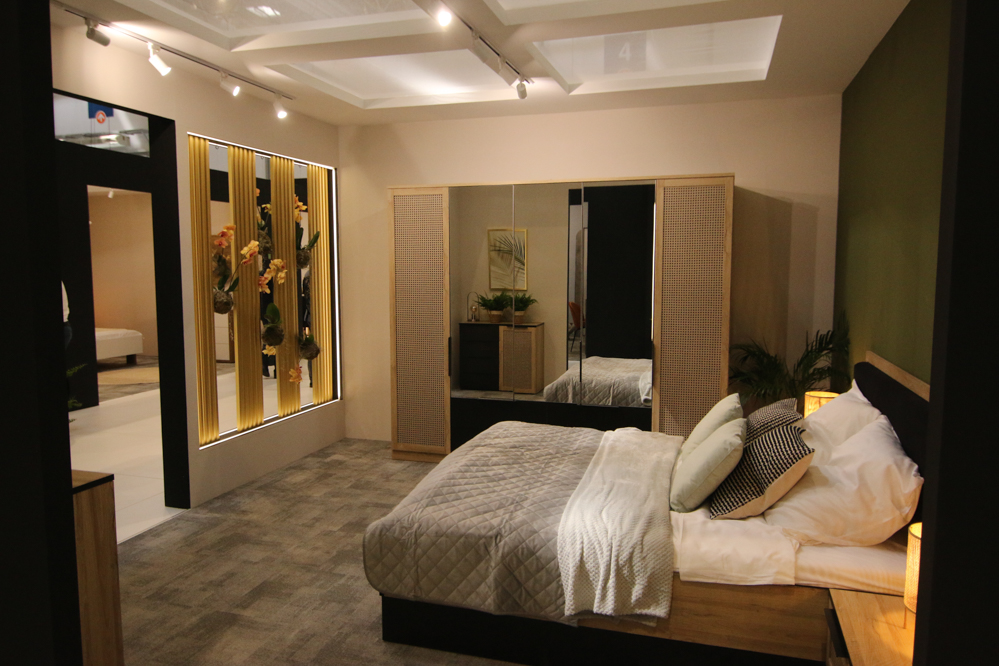 meble poznań targi meble - Leon Bielewicz  - Radio Poznań