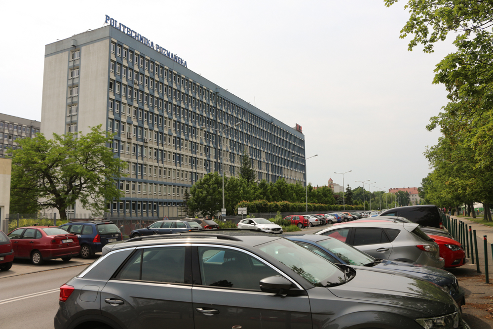kampus politechniki politechnika poznańska parking - Leon Bielewicz - Radio Poznań