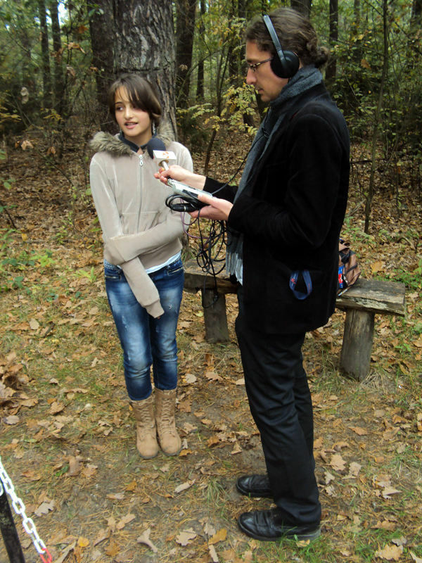 Groby Zakrzewskie, Od 11.1939r. do 1945r. na leśnym obszarze koło miejscowości Zakrzewo odbywały się masowe egzekucje polskich obywateli/fot. uczniowie SP im.A.Lindgren w Dąbrowie
