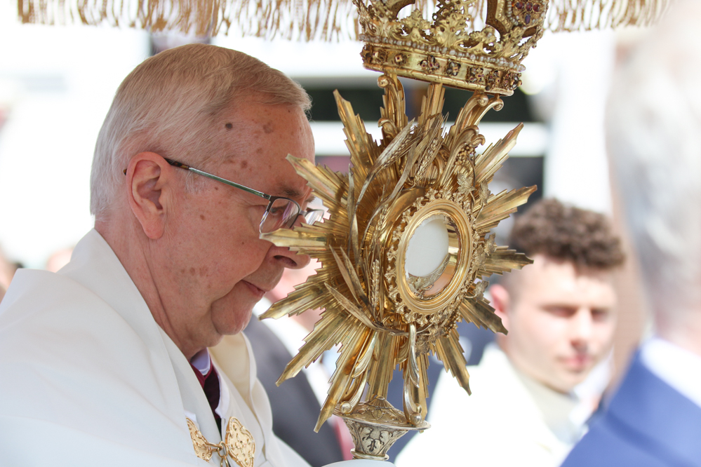 procesja boże ciało - Leon Bielewicz - Radio Poznań