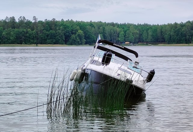 Wypadek na jeziorze Bełdany - Policja Warmińsko-Mazurska