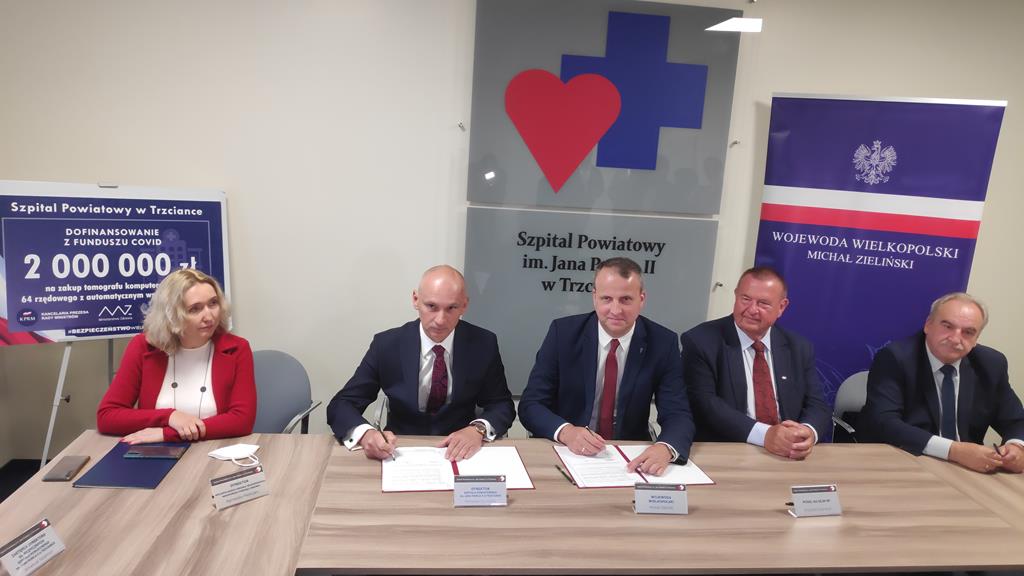 nowy tomograf szpital trzcianka  - Przemysław Stochaj