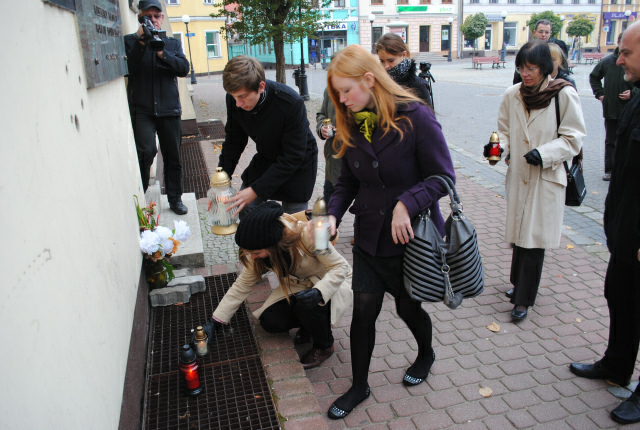 Kamienica Zemełki na konińskiej Starówce - 22.09.1939 roku hitlerowcy rozstrzelali dwóch przypadkowych obywateli: Polaka - Aleksandra Kurowskiego i Żyda Mordechaja Słodkiego