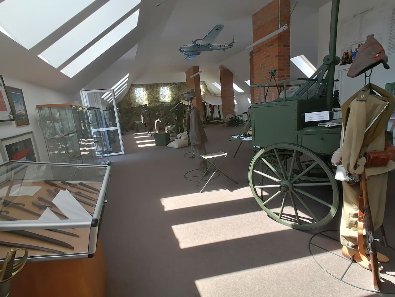 Izba Tradycji i GRH 25 Dywizji Piechoty - Szkoła Podstawowa im. Adama Chodyńskiego w Cekowie-Kolonii