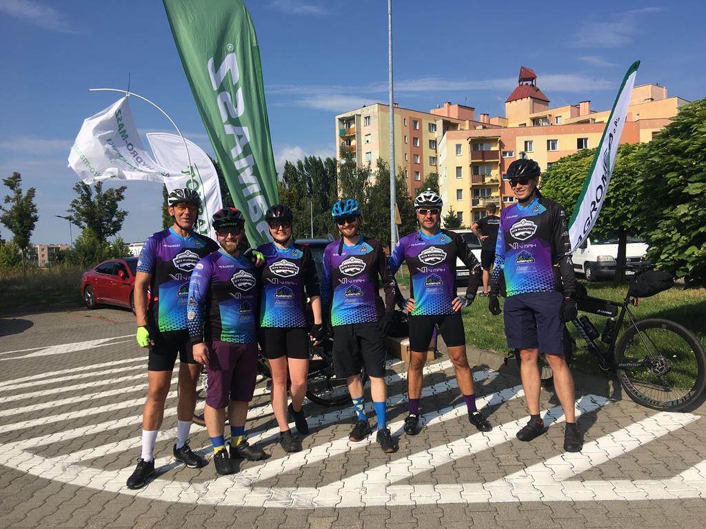 jadą 400 km dla jagódki kalisz - Danuta Synkiewicz 