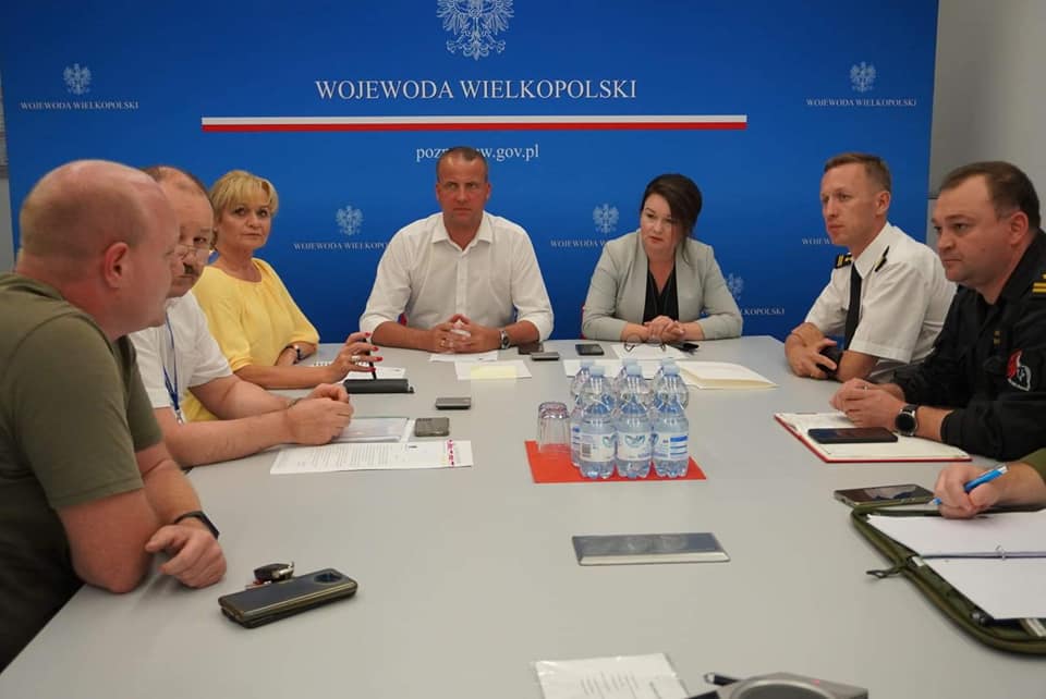 sztab kryzysowy w sprawie zatrucia odry - Michał Zieliński - Wojewoda Wielkopolski