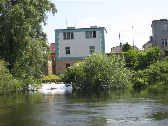 Rzeka w okresie powodzi - Radio Merkury