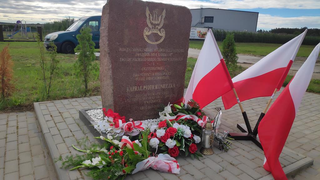 kapral piotr konieczko jeziorki obelisk - Przemysław Stochaj