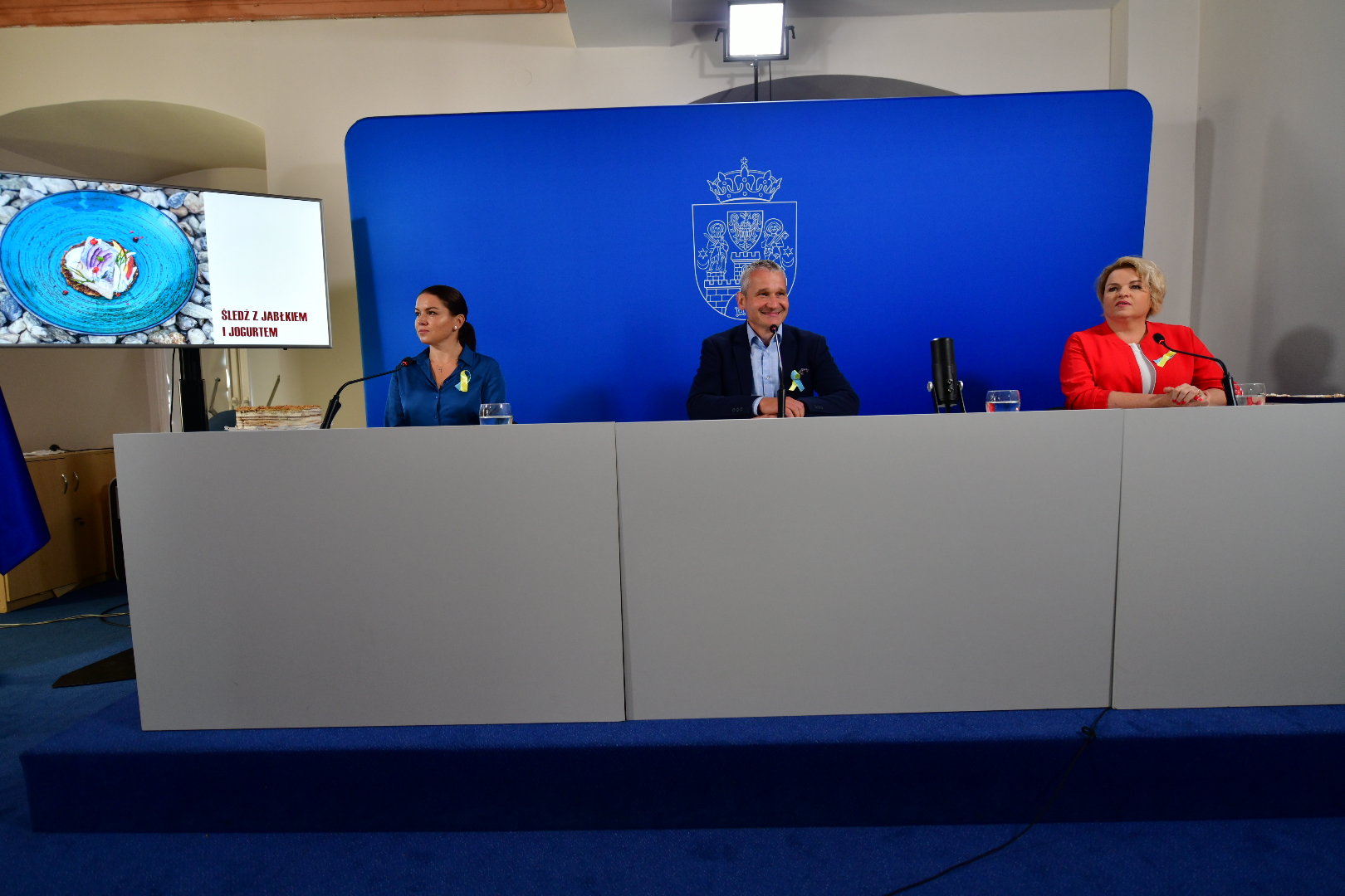 książka z przepisami kuchni polskiej i ukraińskiej - Wojtek Wardejn - Radio Poznań