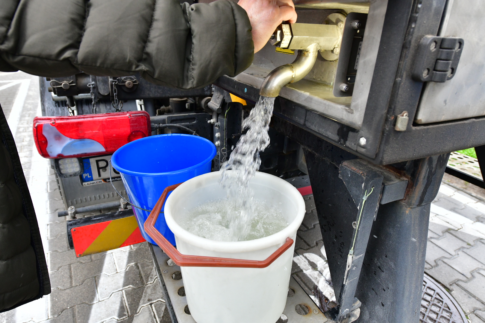 awaria wodociągu woda pitna beczkowóz - Wojtek Wardejn - Radio Poznań