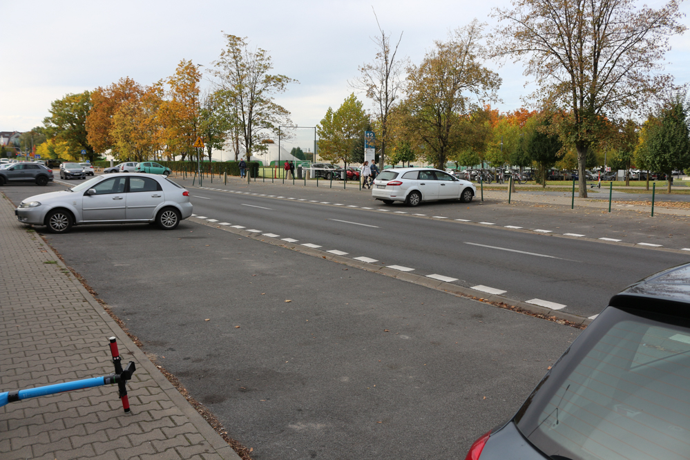 parking piotrowo parking politechnika pusty - Leon Bielewicz  - Radio Poznań