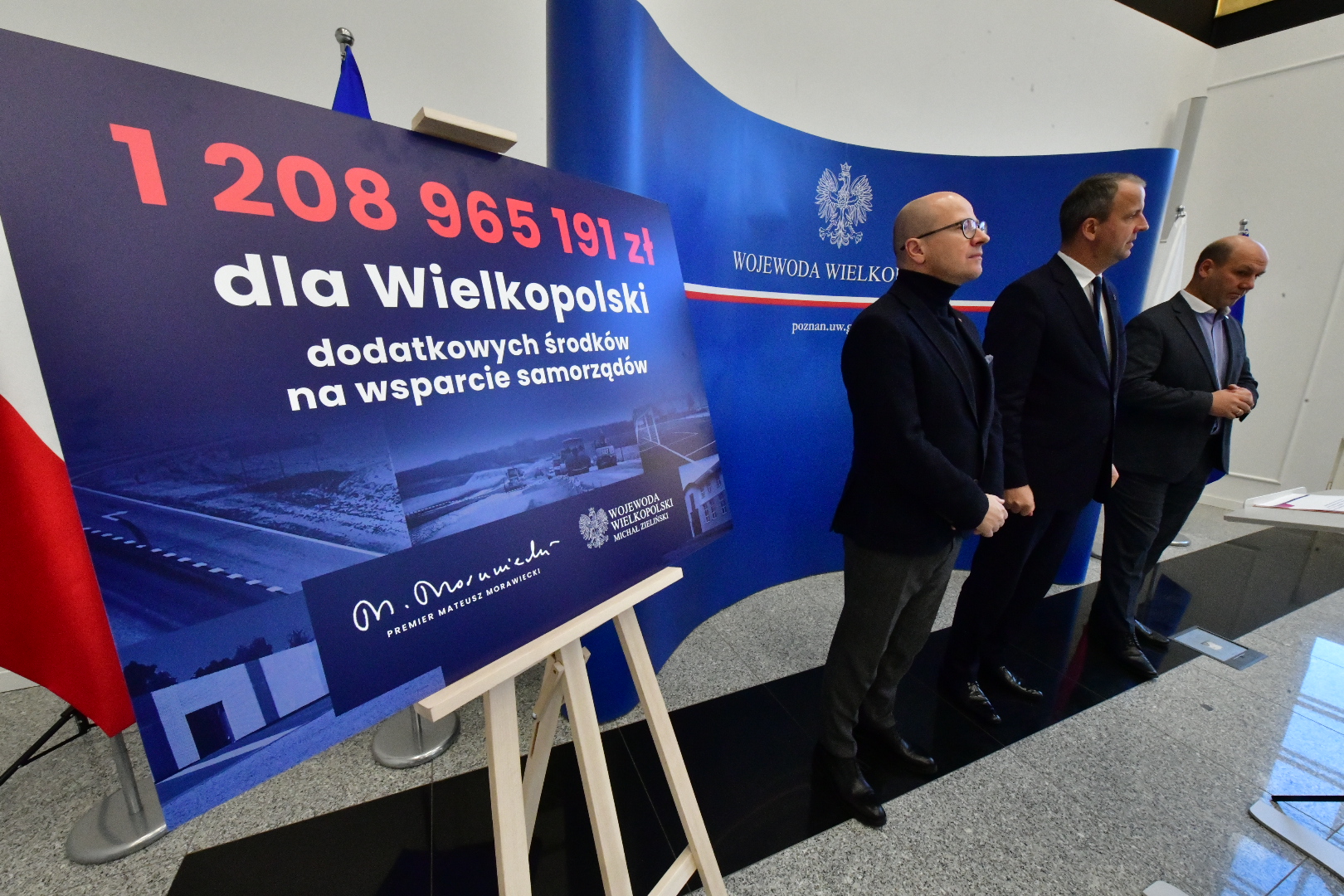 wojewoda michał zieliński bartłomiej wróblewski szymon szynkowski vel sęk pieniądze dla samorządów - Wojtek Wardejn - Radio Poznań