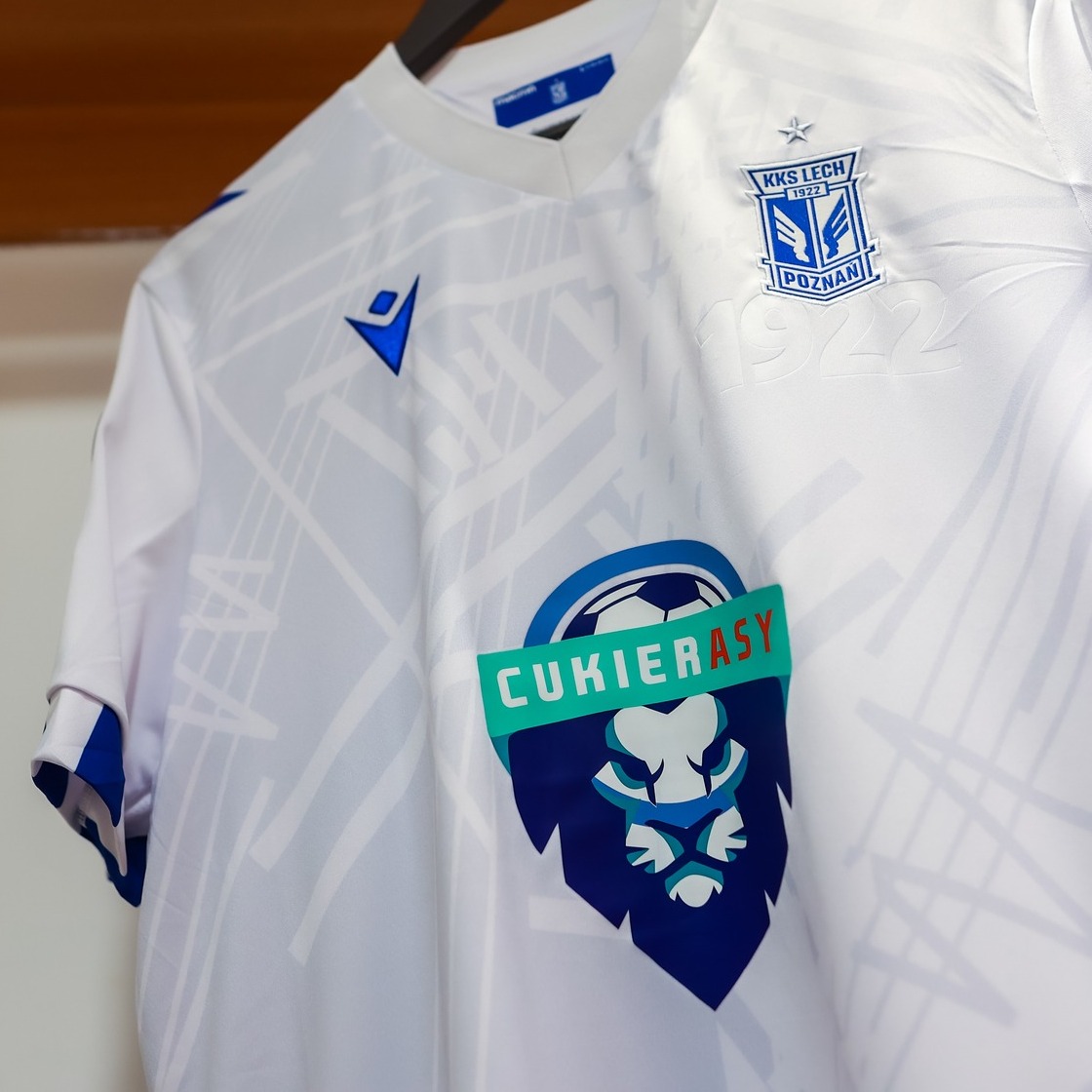 cukierasy lech poznań - Lech Poznań