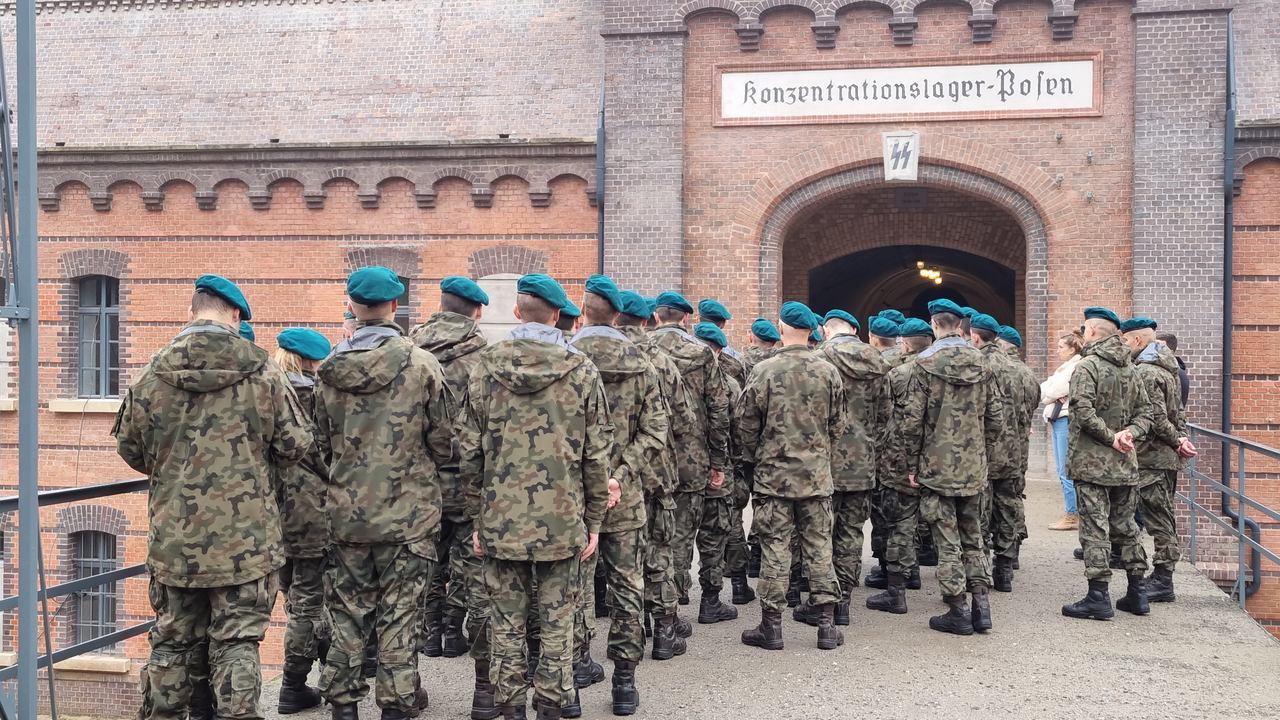 zapal znicz poznan 2022 - Magdalena Konieczna - Radio Poznań