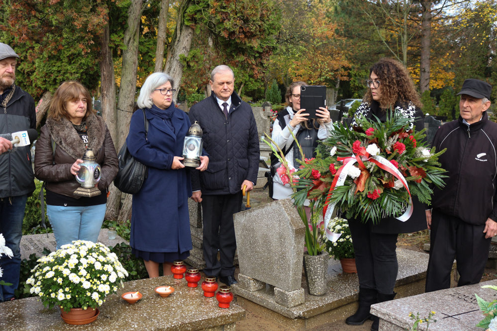 Światełko dla Czerwca 56' Stanisław Nowak - Leon Bielewicz  - Radio Poznań