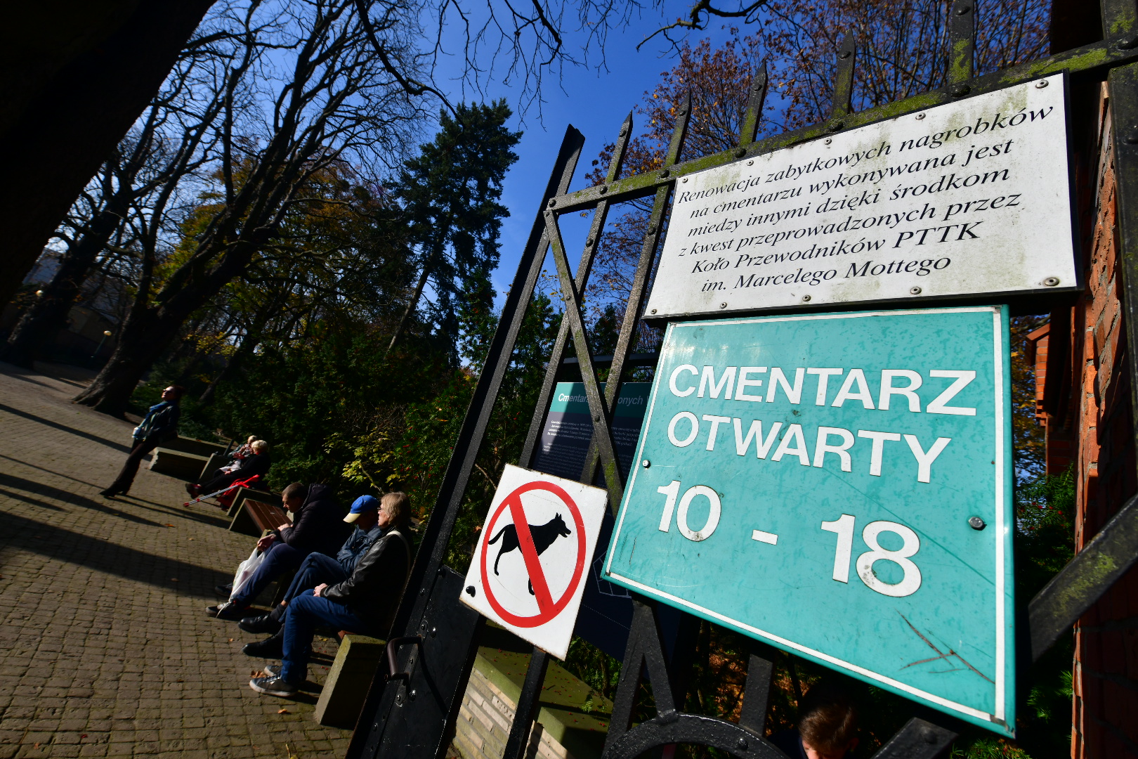 cmentarz zasłużonych wielkopolan kwesta zbiórka pttk - Wojtek Wardejn - Radio Poznań