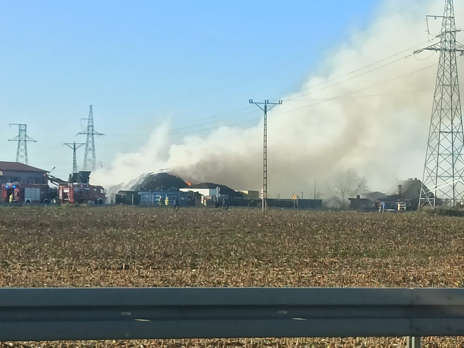 pożar hałdy wilkowice  - Ochotnicza Straż Pożarna Leszno-Gronowo