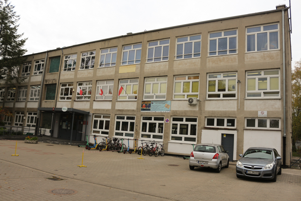 Liceum Ogólnokształcące nr XX  - Leon Bielewicz  - Radio Poznań