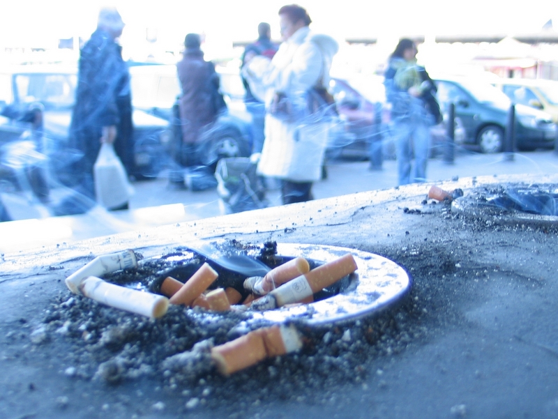 Palenie papierosów - Archiwum Radia Merkury