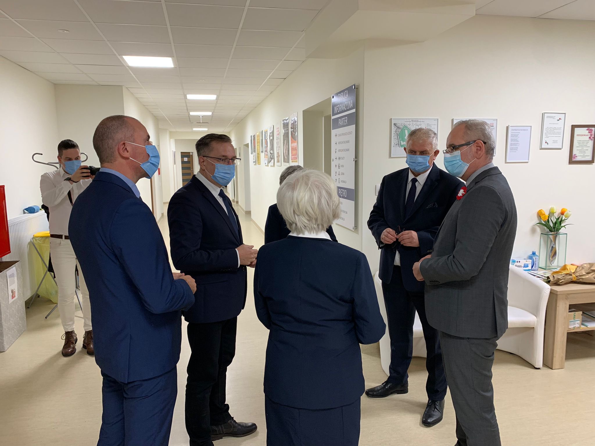 TT: Adam Niedzielski