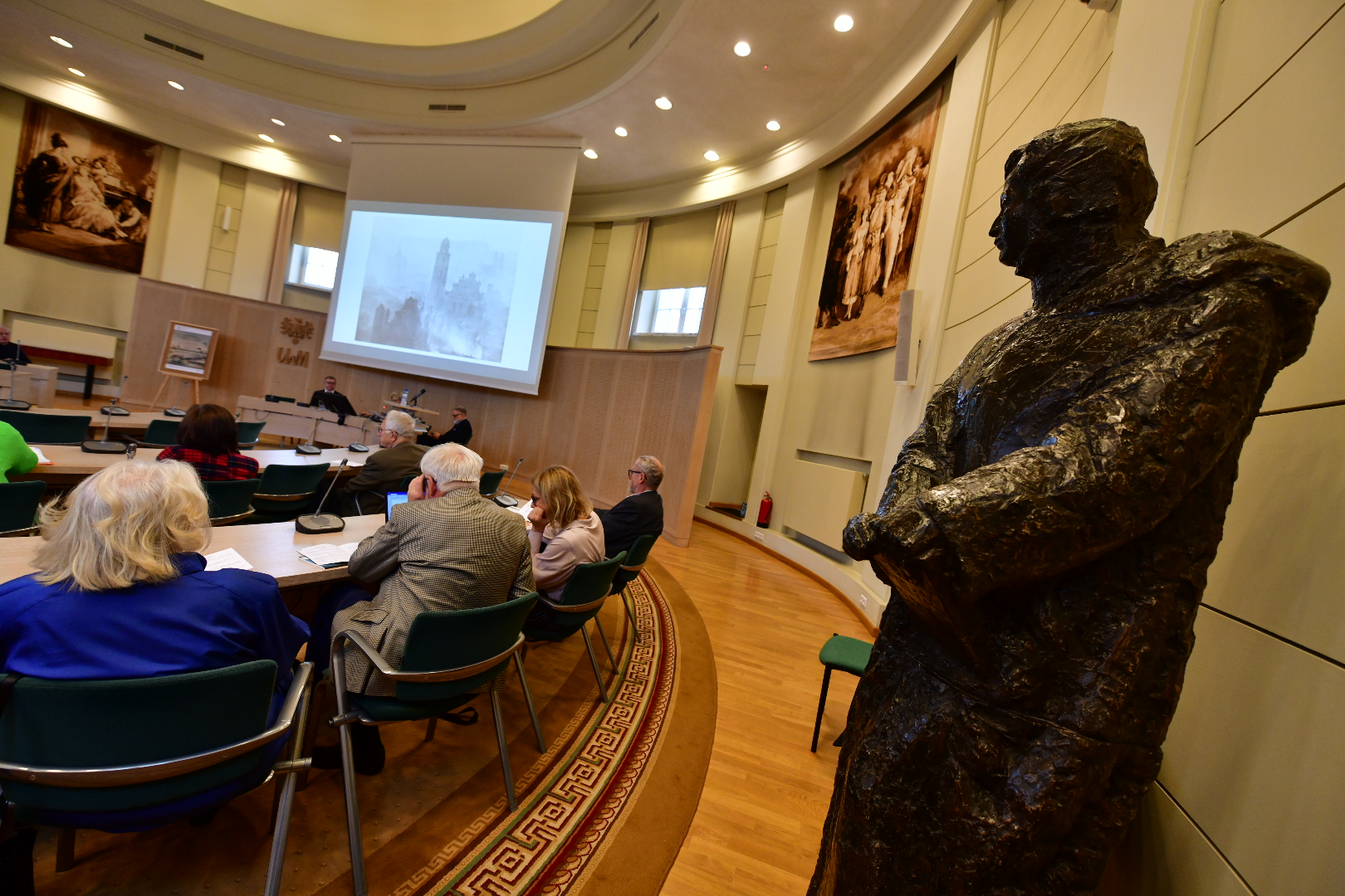 debatują o romantyzmie Collegium Maius - Wojtek Wardejn - Radio Poznań