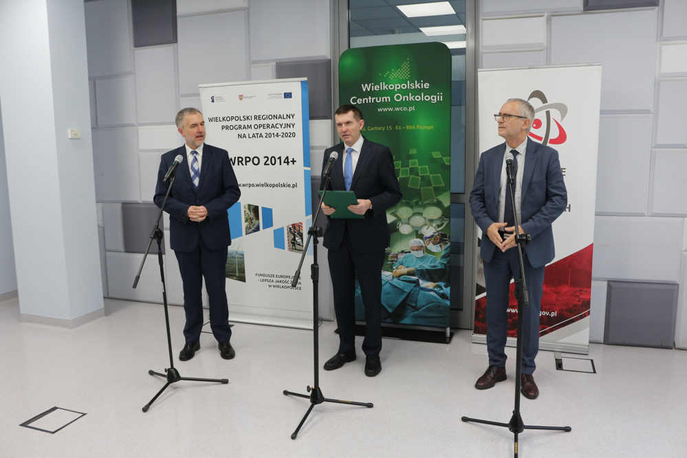 pionierska metoda radioterapii flash poznań Wielkopolskie Centrum Onkologii - Leon Bielewicz  - Radio Poznań