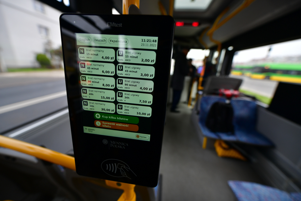 mpk bilety płatność zbliżeniowa karta wiśniewski bilety na kartę - Wojtek Wardejn - Radio Poznań