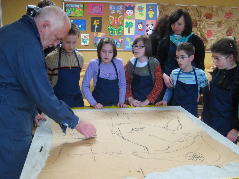 Artysta maluje z dziećmi - Wiesława Pinkowska