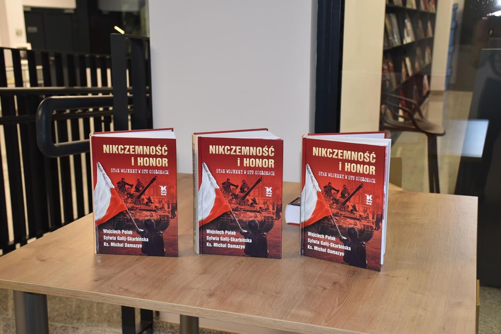 Nikczemność i honor. Stan wojenny w stu odsłonach - IPN