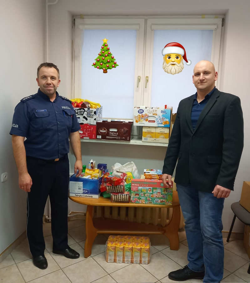 Świąteczne paczki od dzielnicowych i kuratorów wągrowiec - KPP Wągrowiec