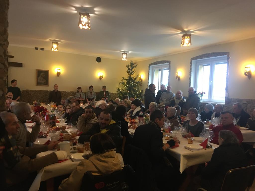 wigilia spotkanie wigilijne caritas kalisz - Danuta Synkiewicz  - Radio Poznań