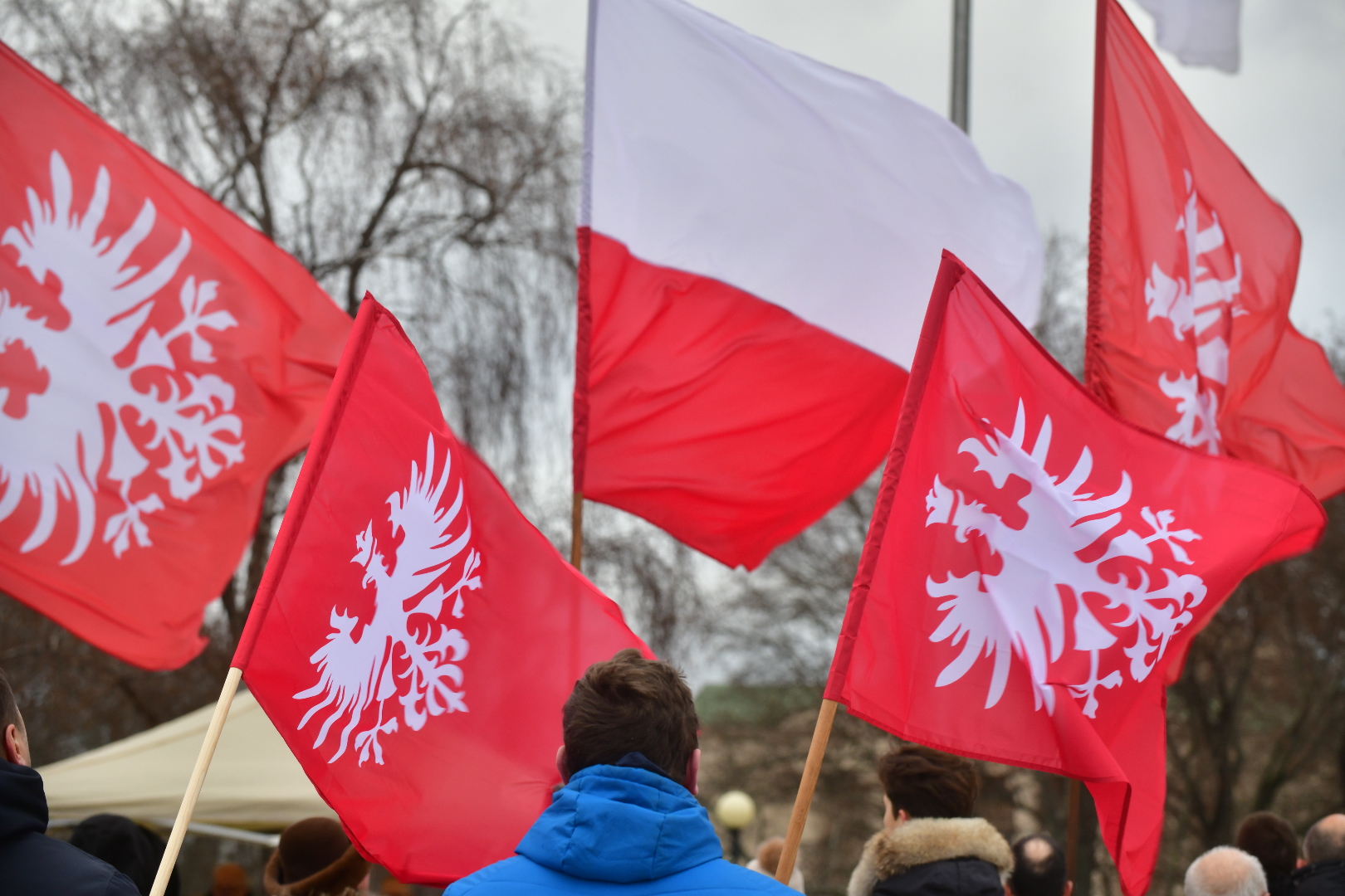 marsz powstanie wielkopolskie flaga powstańcza - Wojtek Wardejn - Radio Poznań