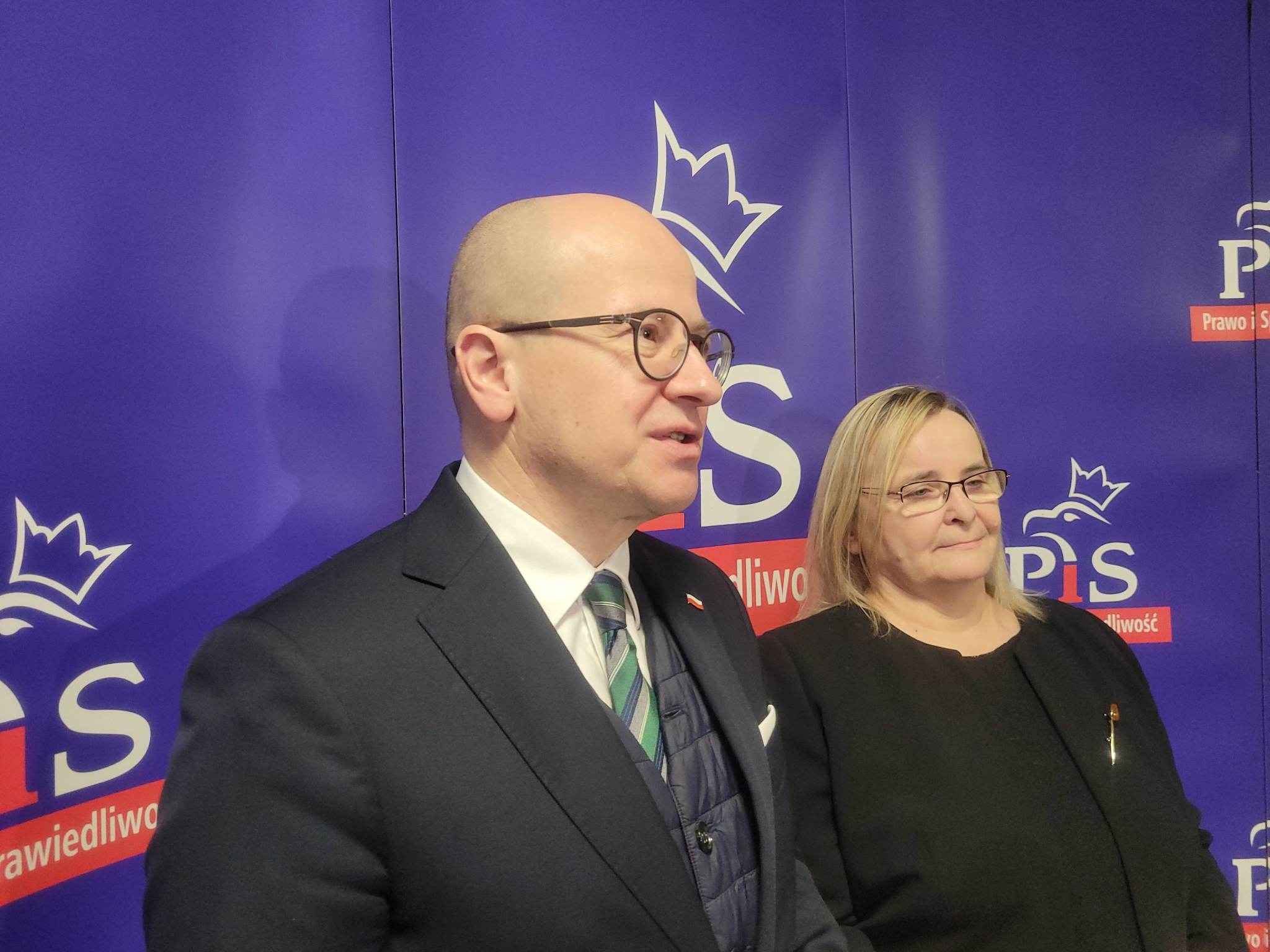 bartłomiej wróblewski i ewa jemielity konferencja seniorzy  - Hubert Jach - Radio Poznań