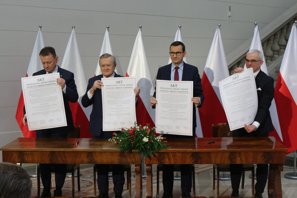 Kolekcja przedwojennych sreber dla Muzeum Narodowego - Leon Bielewicz  - Radio Poznań